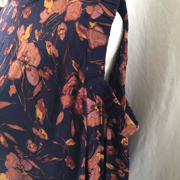 Large navy top floral off shoulder Nordstrom - Picture 2 of 8